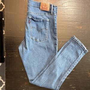 Levis 311 skinny mid rise sz32